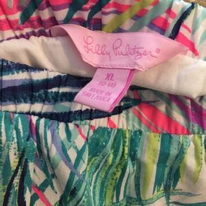 Lilly Pulitzer Bottoms - Girl's Lilly Pulitzer Palms Skirt- Worn once Lilly Pulitzer Bottoms - Girl's Lilly Pulitzer Palms Skirt- Worn once